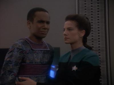 Star Trek: Deep Space Nine Screencaps "The Visitor" (S4:E3)