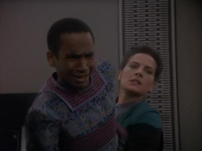 Star Trek: Deep Space Nine Screencaps "The Visitor" (S4:E3)