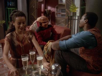Star Trek: Deep Space Nine Screencaps "The Visitor" (S4:E3)