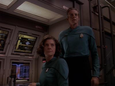 Star Trek: Deep Space Nine Screencaps "The Visitor" (S4:E3)