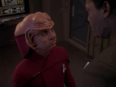 Star Trek: Deep Space Nine Screencaps "The Visitor" (S4:E3)