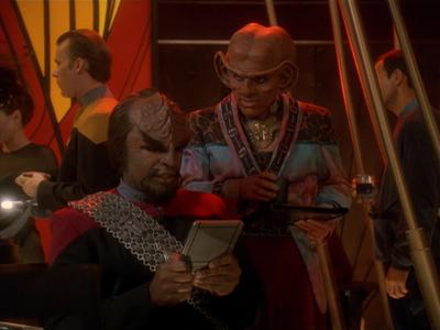 Star Trek: Deep Space Nine Screencaps "Hippocratic Oath" (S4:E4)