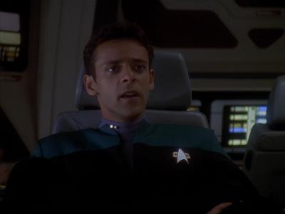 Star Trek: Deep Space Nine Screencaps "Hippocratic Oath" (S4:E4)