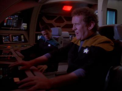 Star Trek: Deep Space Nine Screencaps "Hippocratic Oath" (S4:E4)
