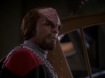 Star Trek: Deep Space Nine Screencaps "Hippocratic Oath" (S4:E4)