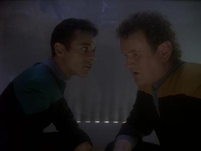 Star Trek: Deep Space Nine Screencaps "Hippocratic Oath" (S4:E4)