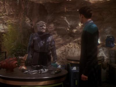 Star Trek: Deep Space Nine Screencaps "Hippocratic Oath" (S4:E4)