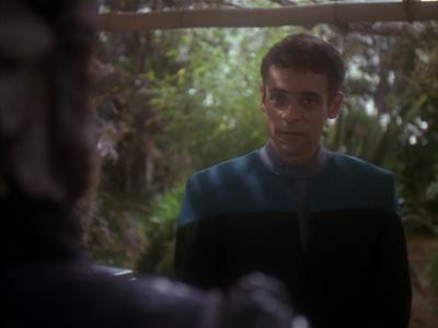 Star Trek: Deep Space Nine Screencaps "Hippocratic Oath" (S4:E4)