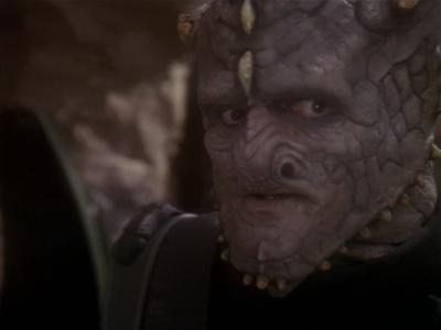 Star Trek: Deep Space Nine Screencaps "Hippocratic Oath" (S4:E4)