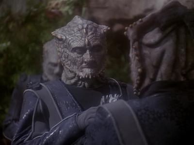 Star Trek: Deep Space Nine Screencaps "Hippocratic Oath" (S4:E4)