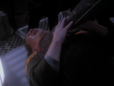 Star Trek: Deep Space Nine Screencaps "Hippocratic Oath" (S4:E4)