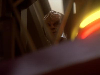 Star Trek: Deep Space Nine Screencaps "Hippocratic Oath" (S4:E4)