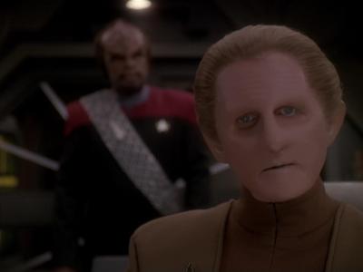 Star Trek: Deep Space Nine Screencaps "Hippocratic Oath" (S4:E4)