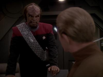 Star Trek: Deep Space Nine Screencaps "Hippocratic Oath" (S4:E4)