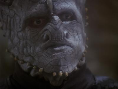 Star Trek: Deep Space Nine Screencaps "Hippocratic Oath" (S4:E4)