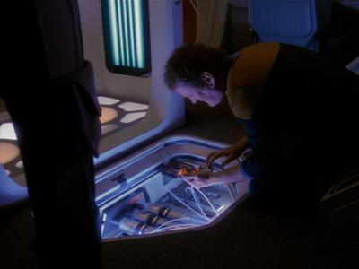 Star Trek: Deep Space Nine Screencaps "Hippocratic Oath" (S4:E4)