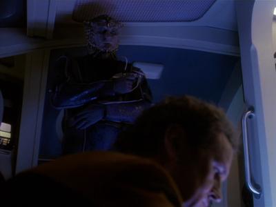 Star Trek: Deep Space Nine Screencaps "Hippocratic Oath" (S4:E4)