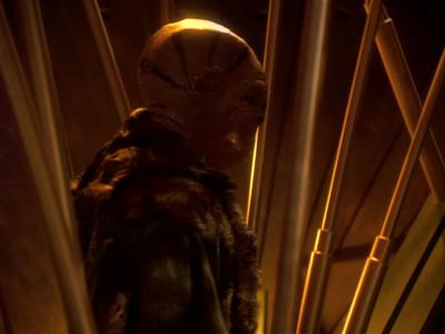 Star Trek: Deep Space Nine Screencaps "Hippocratic Oath" (S4:E4)