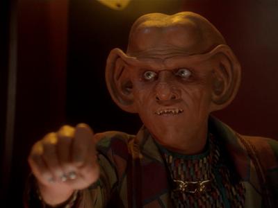 Star Trek: Deep Space Nine Screencaps "Hippocratic Oath" (S4:E4)