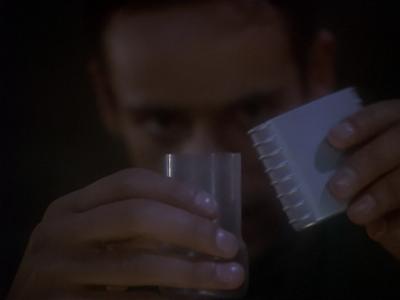 Star Trek: Deep Space Nine Screencaps "Hippocratic Oath" (S4:E4)