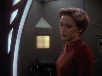 Star Trek: Deep Space Nine Screencaps "Indiscretion" (S4:E5)