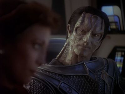 Star Trek: Deep Space Nine Screencaps "Indiscretion" (S4:E5)