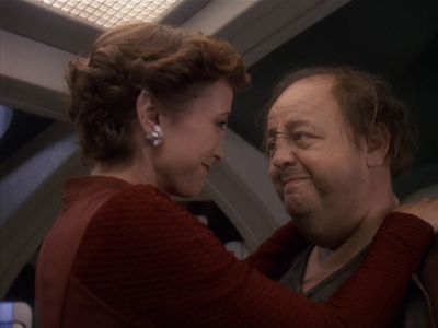 Star Trek: Deep Space Nine Screencaps "Indiscretion" (S4:E5)