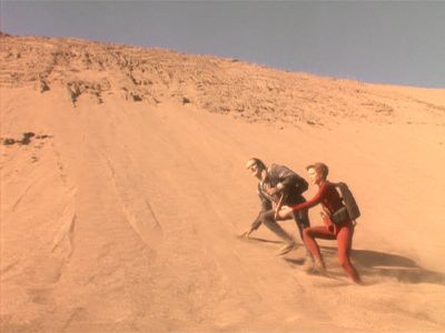 Star Trek: Deep Space Nine Screencaps "Indiscretion" (S4:E5)