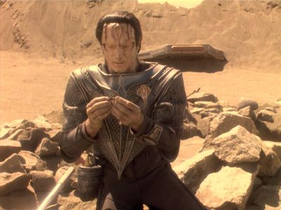 Star Trek: Deep Space Nine Screencaps "Indiscretion" (S4:E5)