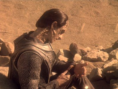 Star Trek: Deep Space Nine Screencaps "Indiscretion" (S4:E5)