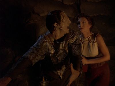 Star Trek: Deep Space Nine Screencaps "Indiscretion" (S4:E5)