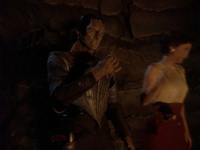 Star Trek: Deep Space Nine Screencaps "Indiscretion" (S4:E5)