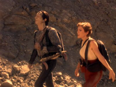 Star Trek: Deep Space Nine Screencaps "Indiscretion" (S4:E5)
