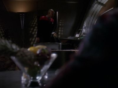 Star Trek: Deep Space Nine Screencaps "Indiscretion" (S4:E5)