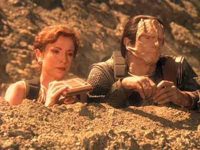 Star Trek: Deep Space Nine Screencaps "Indiscretion" (S4:E5)