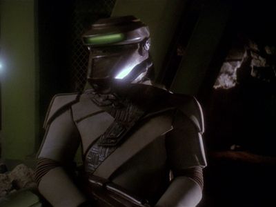 Star Trek: Deep Space Nine Screencaps "Indiscretion" (S4:E5)