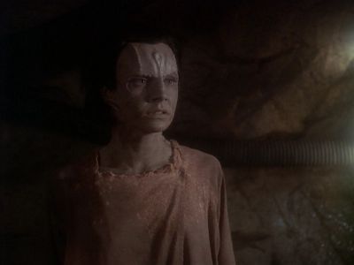 Star Trek: Deep Space Nine Screencaps "Indiscretion" (S4:E5)