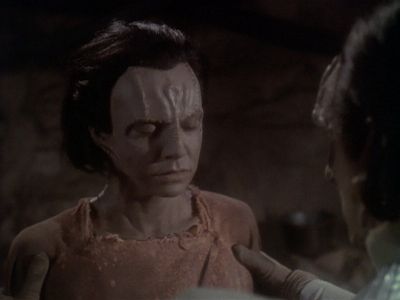 Star Trek: Deep Space Nine Screencaps "Indiscretion" (S4:E5)