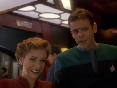 Star Trek: Deep Space Nine Screencaps "Rejoined" (S4:E6)