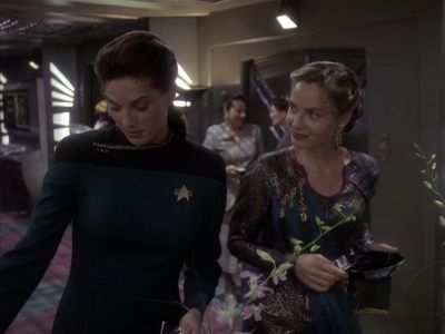 Star Trek: Deep Space Nine Screencaps "Rejoined" (S4:E6)