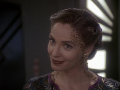 Star Trek: Deep Space Nine Screencaps "Rejoined" (S4:E6)