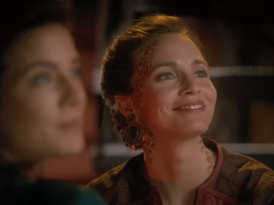 Star Trek: Deep Space Nine Screencaps "Rejoined" (S4:E6)