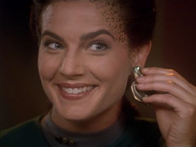 Star Trek: Deep Space Nine Screencaps "Rejoined" (S4:E6)