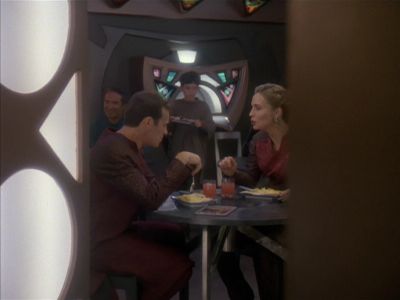 Star Trek: Deep Space Nine Screencaps "Rejoined" (S4:E6)