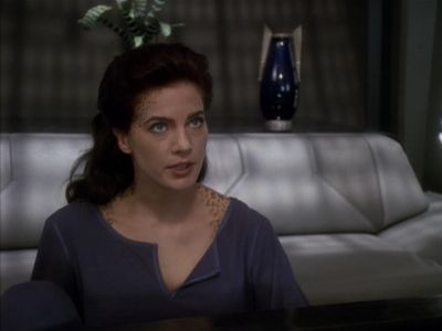 Star Trek: Deep Space Nine Screencaps "Rejoined" (S4:E6)