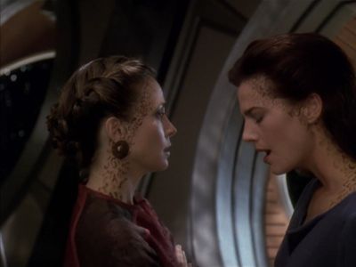 Star Trek: Deep Space Nine Screencaps "Rejoined" (S4:E6)