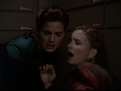 Star Trek: Deep Space Nine Screencaps "Rejoined" (S4:E6)