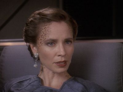 Star Trek: Deep Space Nine Screencaps "Rejoined" (S4:E6)