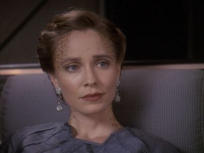 Star Trek: Deep Space Nine Screencaps "Rejoined" (S4:E6)
