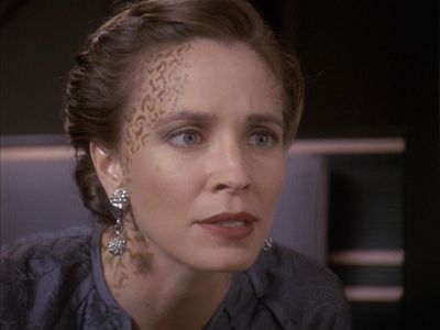 Star Trek: Deep Space Nine Screencaps "Rejoined" (S4:E6)